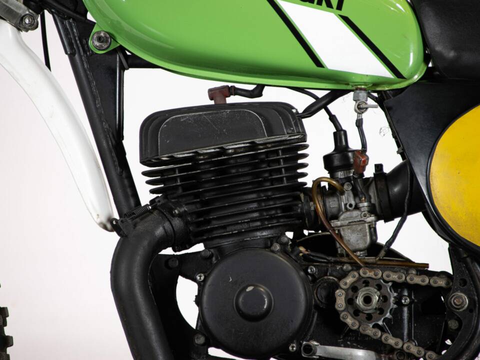 Imagen 21/39 de Kawasaki KX 400 (1975)