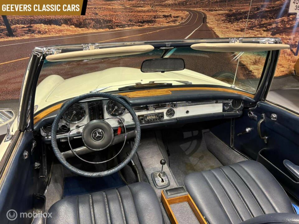 Immagine 19/50 di Mercedes-Benz 230 SL (1965)