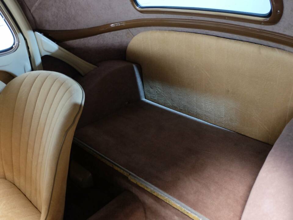 Image 8/27 of FIAT 500 A Topolino (1938)