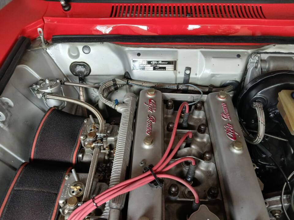 Immagine 17/66 di Alfa Romeo Giulia Sprint GTA (1969)