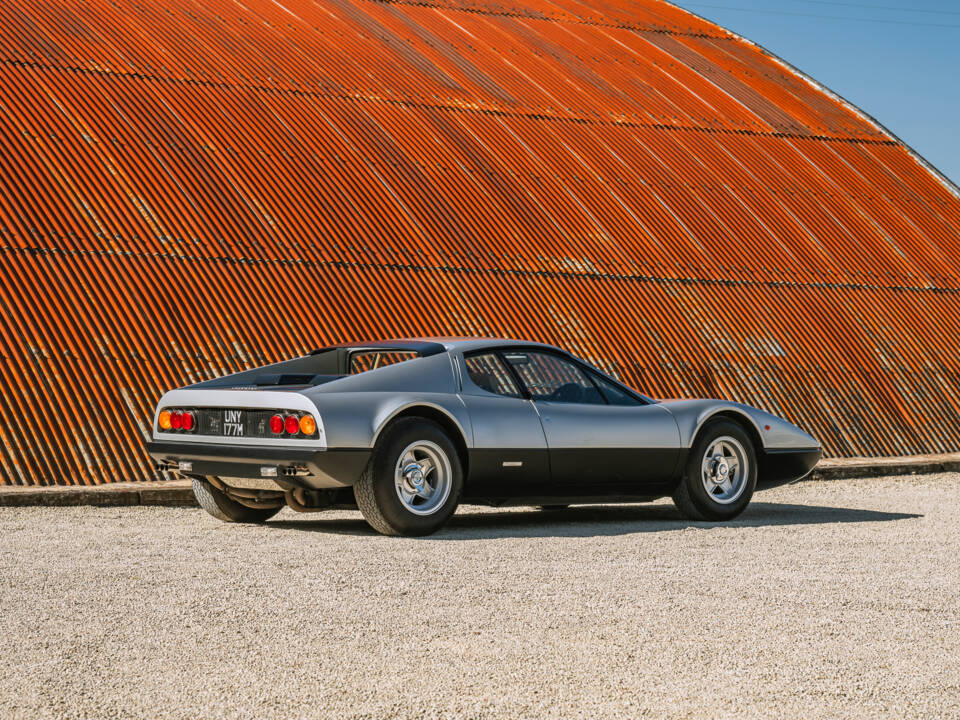 Image 2/38 of Ferrari 365 GT4 BB (1974)