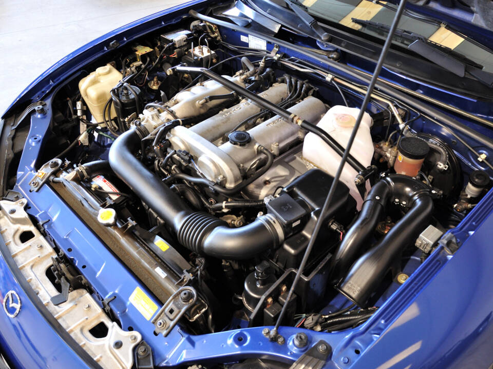 Image 11/47 of Mazda MX-5 1.8 (1999)