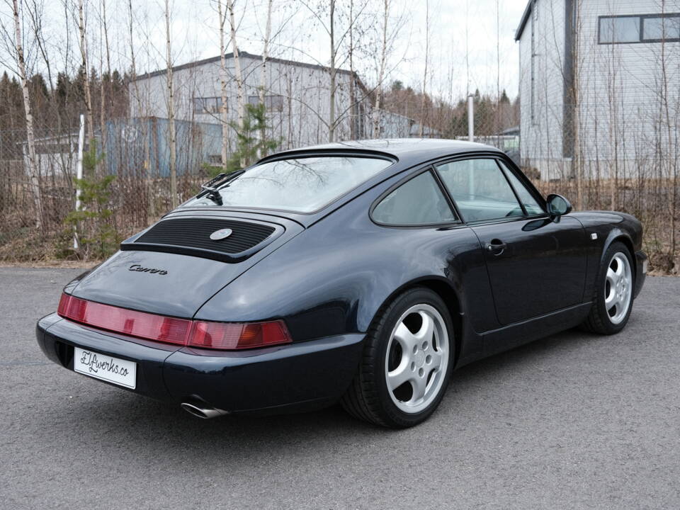 Image 9/97 of Porsche 911 Carrera 4 (1991)