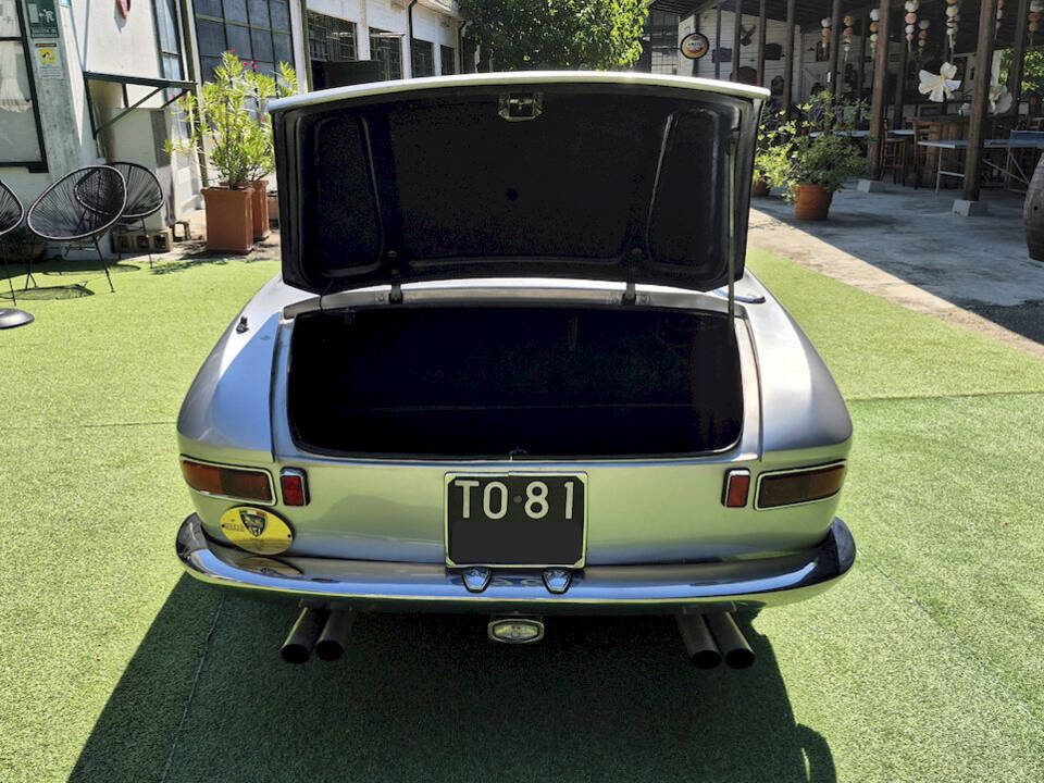 Imagen 47/66 de Ferrari 330 GT 2+2 (1964)