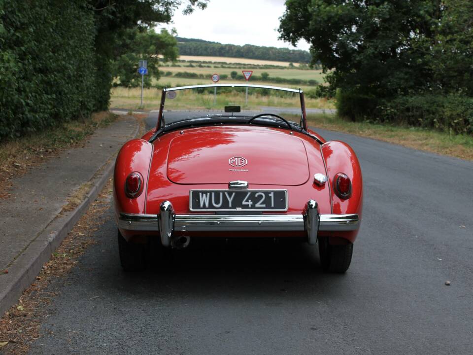 Imagen 5/17 de MG MGA Twin Cam (1959)