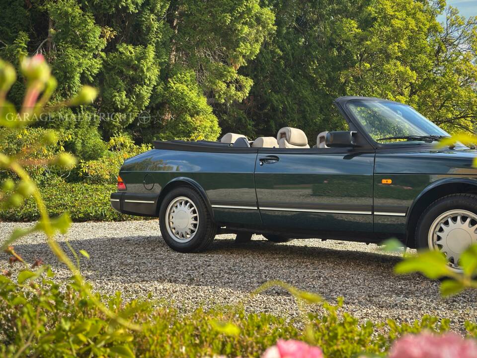 Image 81/100 of Saab 900 S (1993)