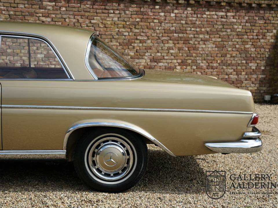 Image 50/50 of Mercedes-Benz 220 SE b (1963)
