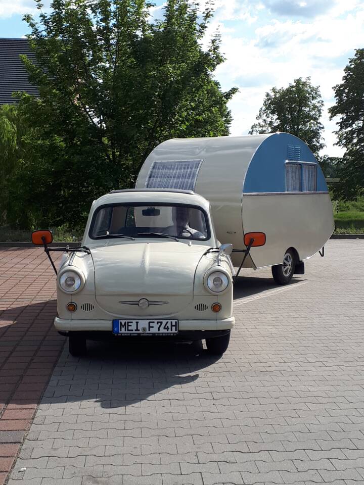 Immagine 6/38 di Trabant 600 Camping (1964)