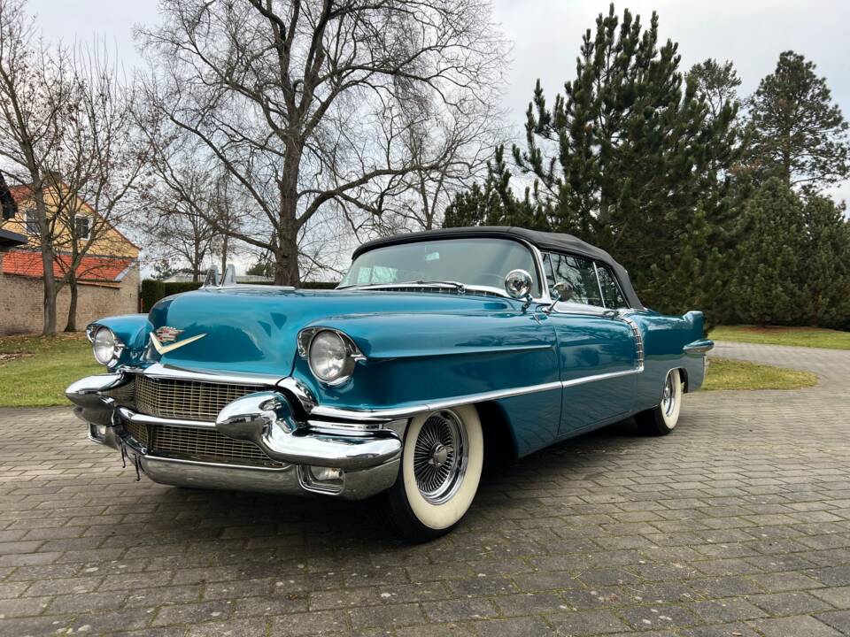 Bild 16/16 von Cadillac Eldorado Biarritz (1955)