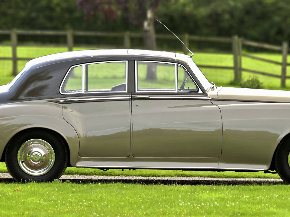 Immagine 8/50 di Bentley S 1 (1956)