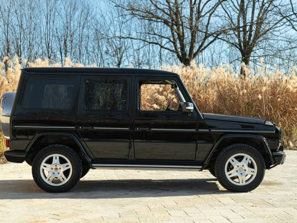 Image 4/48 of Mercedes-Benz G 400 CDI (SWB) (2002)