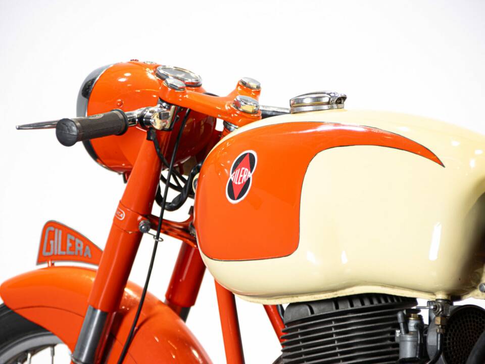 Bild 23/50 von Gilera 175 Sport (1956)