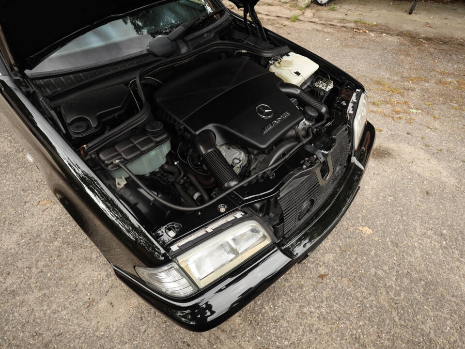 Bild 29/89 von Mercedes-Benz C 43 AMG T (1998)