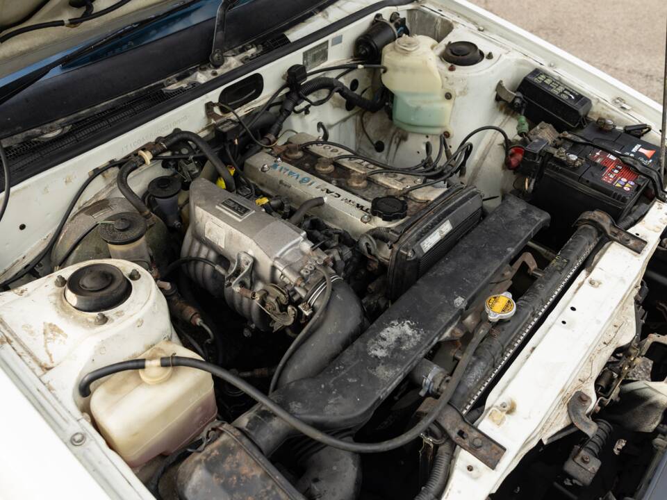 Bild 13/37 von Toyota Corolla GT (1986)