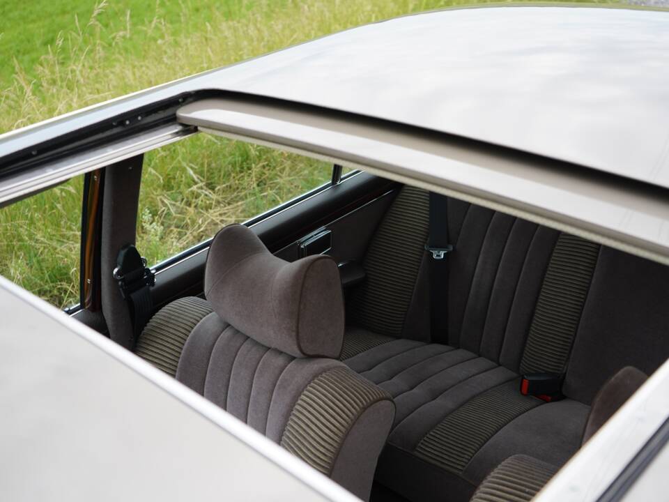 Afbeelding 26/89 van Mercedes-Benz 300 SEL 6.3 (1972)