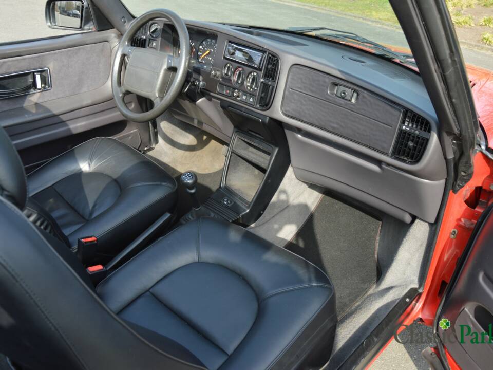 Bild 30/50 von Saab 900 2.0i 16V (1993)
