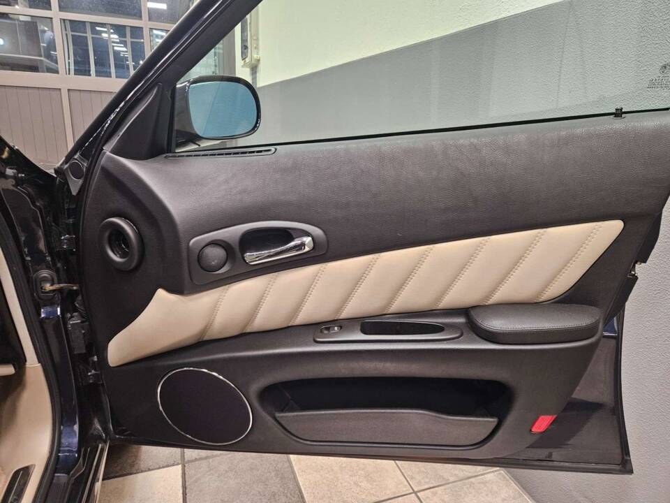 Immagine 16/16 di Alfa Romeo 166 2.0 V6 TB (2000)