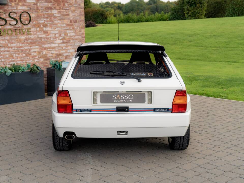 Imagen 73/96 de Lancia Delta HF Integrale Evoluzione I "Martini 5" (1992)