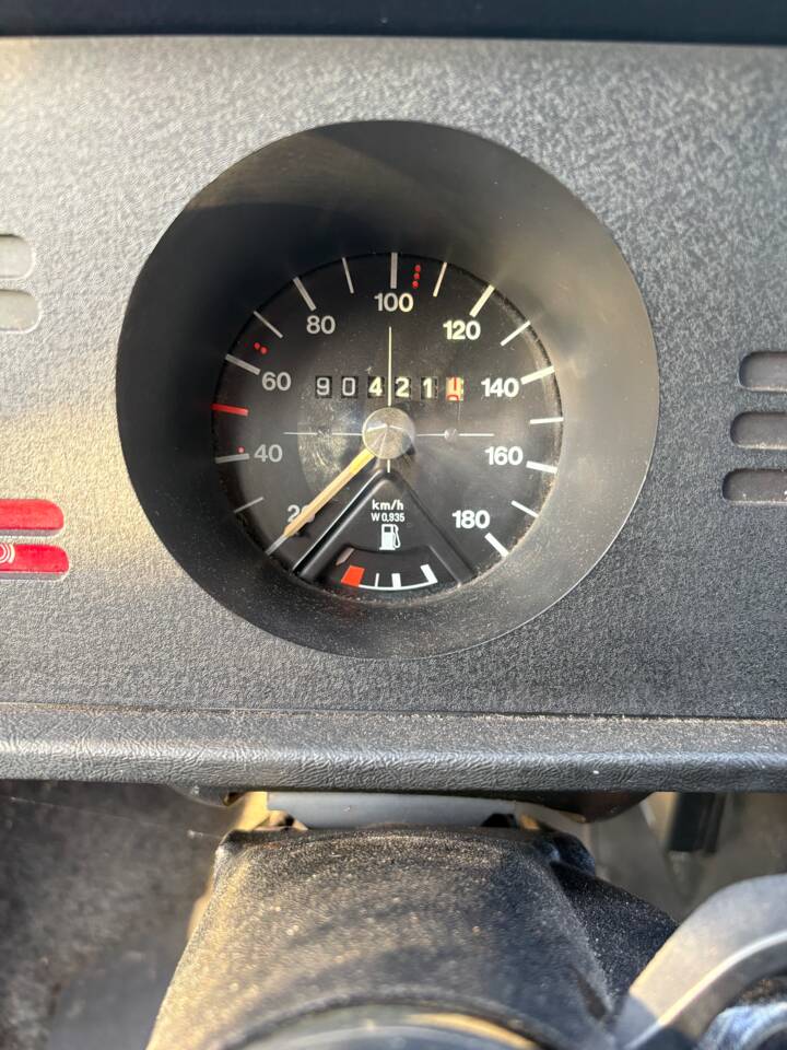 Image 9/17 of Volkswagen Golf Mk I 1.1 (1976)