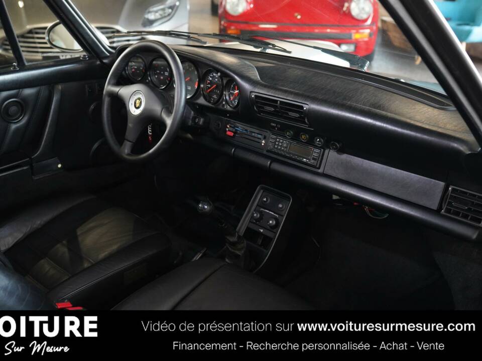 Bild 9/24 von Porsche 911 Carrera 3.2 (1989)