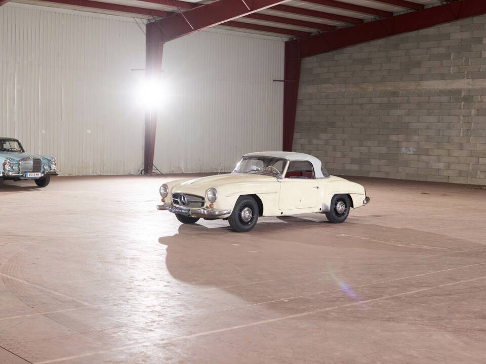 Image 16/83 de Mercedes-Benz 190 SL (1959)