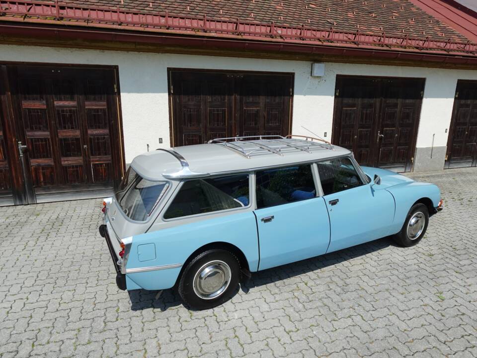 Imagen 42/42 de Citroën DS 23 Break (1972)