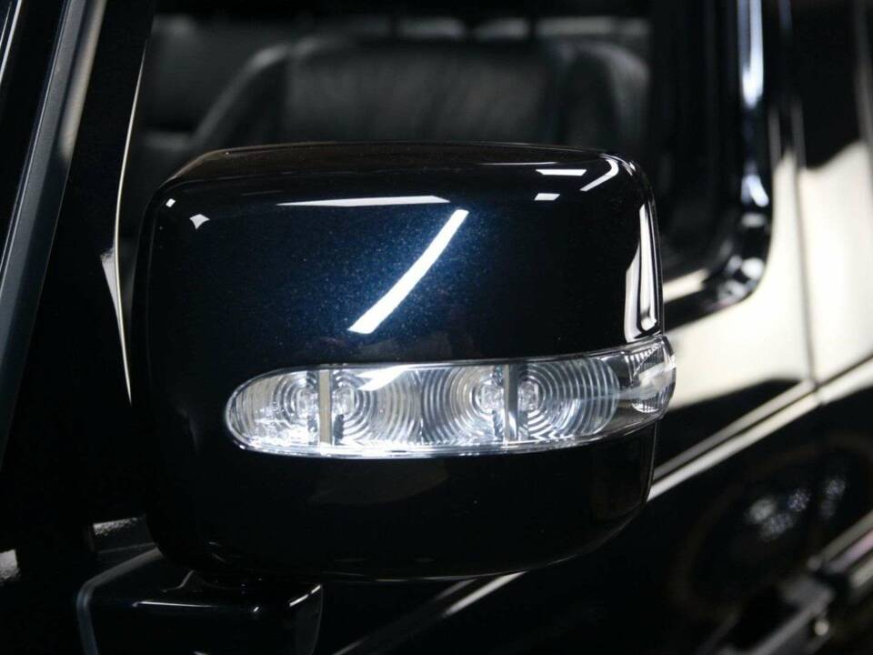 Imagen 48/50 de Mercedes-Benz G 500 (SWB) (2006)