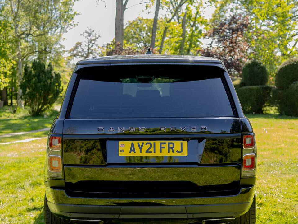 Bild 24/50 von Land Rover Range Rover V8 Armoured (2022)