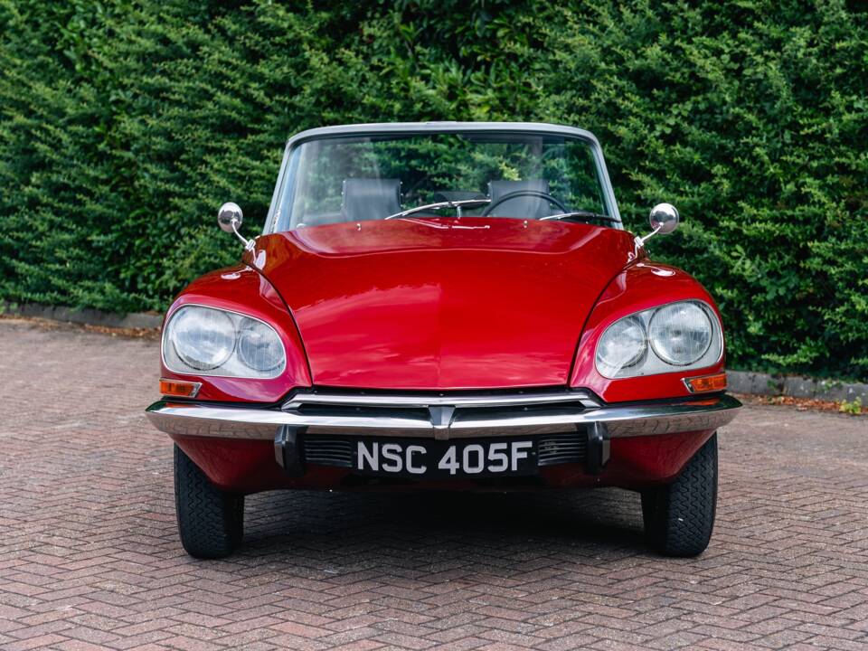 Image 6/50 de Citroën DS 21 (1969)