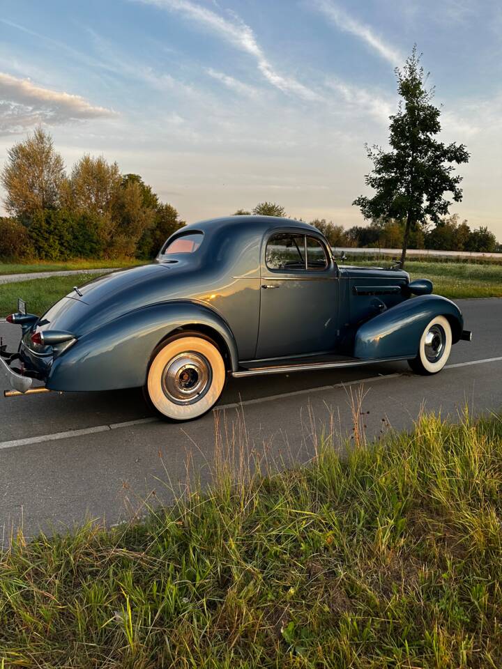 Image 3/16 de LaSalle Series 50/27 Opera Coupé (1936)