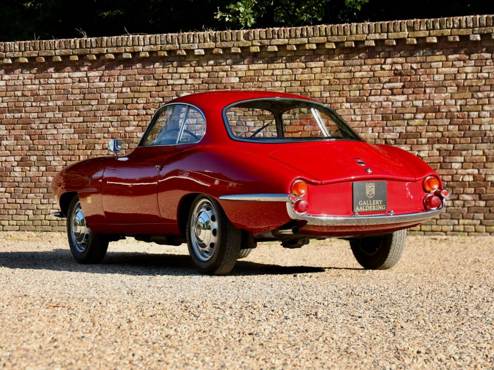 Image 38/50 of Alfa Romeo Giulietta SS (1961)