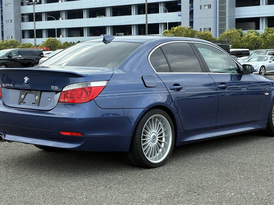 Immagine 5/62 di ALPINA B5 (2007)