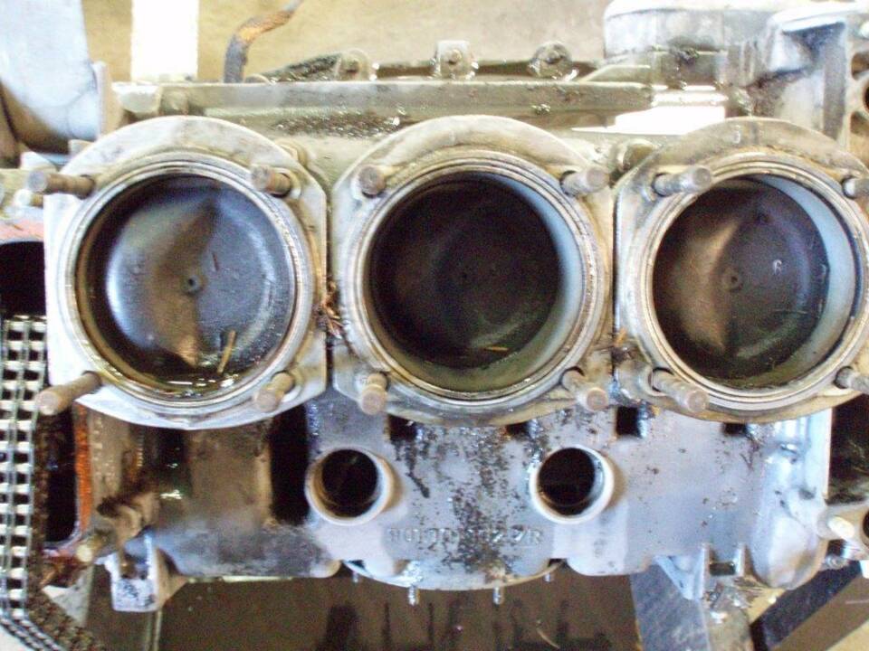 Afbeelding 79/86 van Porsche 911 2.7 S (1977)