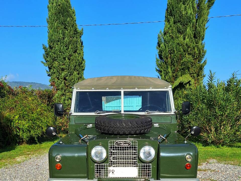 Bild 7/33 von Land Rover 88 (1965)