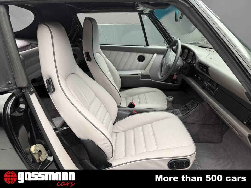 Image 12/15 of Porsche 911 Carrera 2 (1990)
