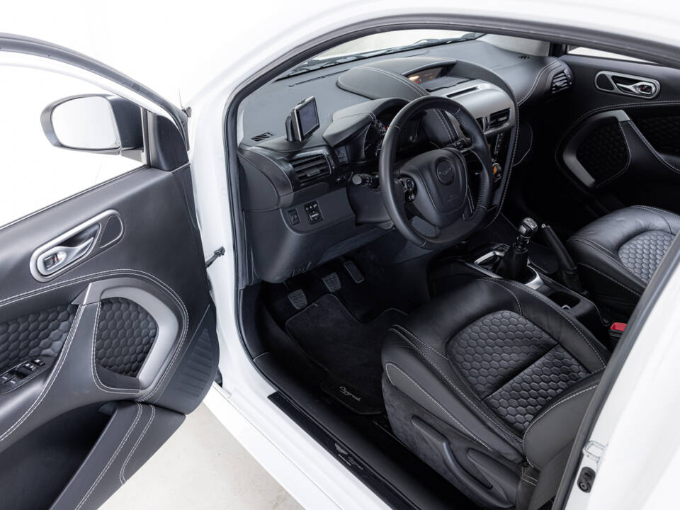 Bild 7/32 von Aston Martin Cygnet (2012)