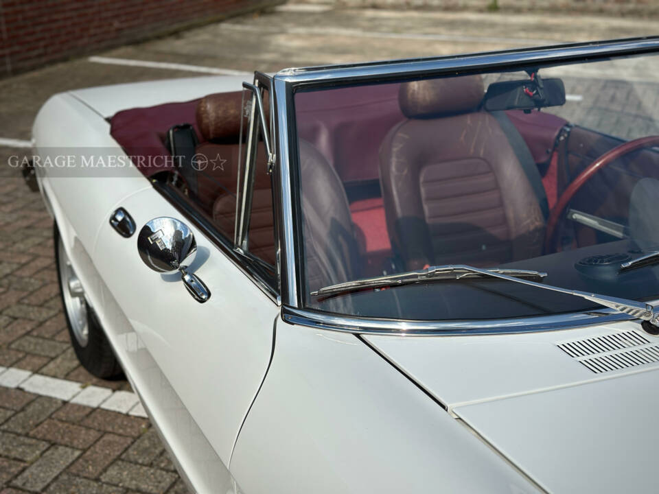 Afbeelding 9/72 van Alfa Romeo 2000 Spider Veloce (1981)