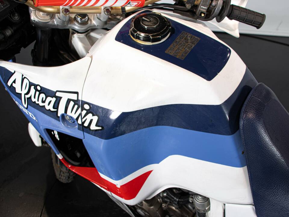 Bild 50/50 von Honda DUMMY (1989)