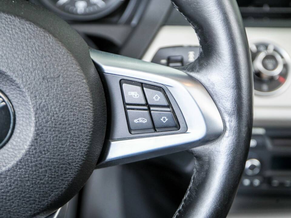 Image 37/50 of BMW Z4 sDrive23i (2010)