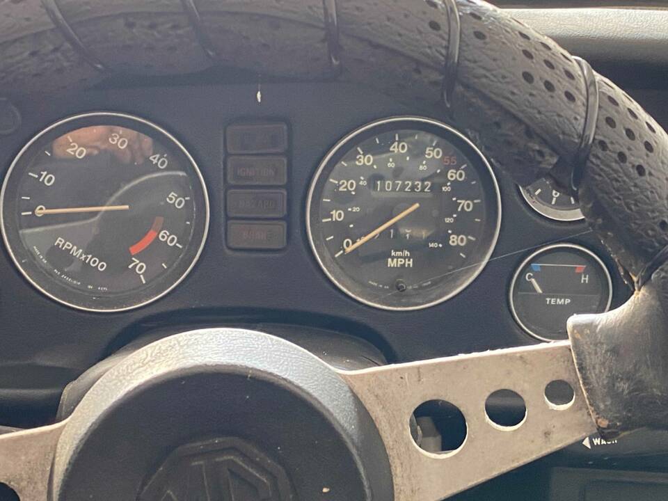 Bild 17/26 von MG MGB Limited Edition (1980)