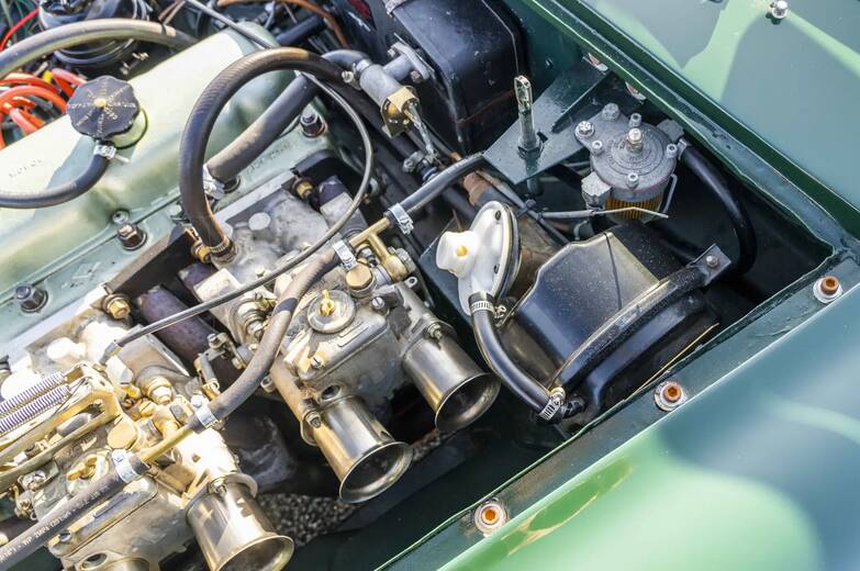 Bild 26/29 von MG MGC (1969)