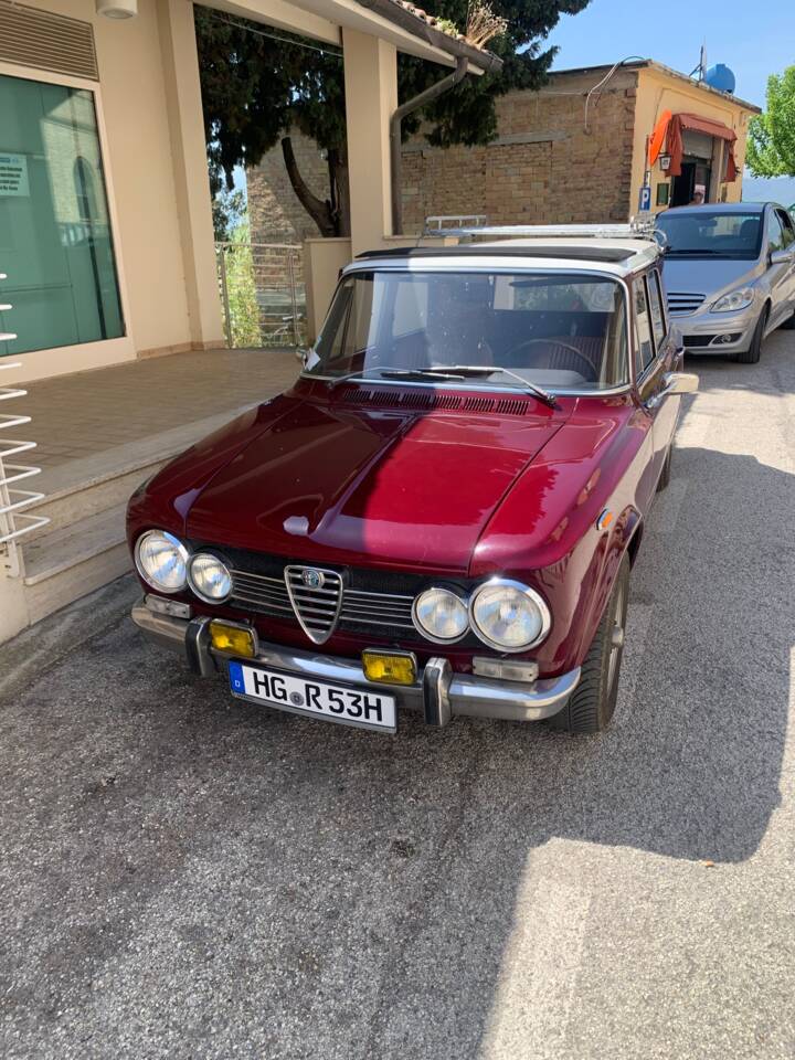 Image 1/5 of Alfa Romeo Giulia Super 1.6 (1974)