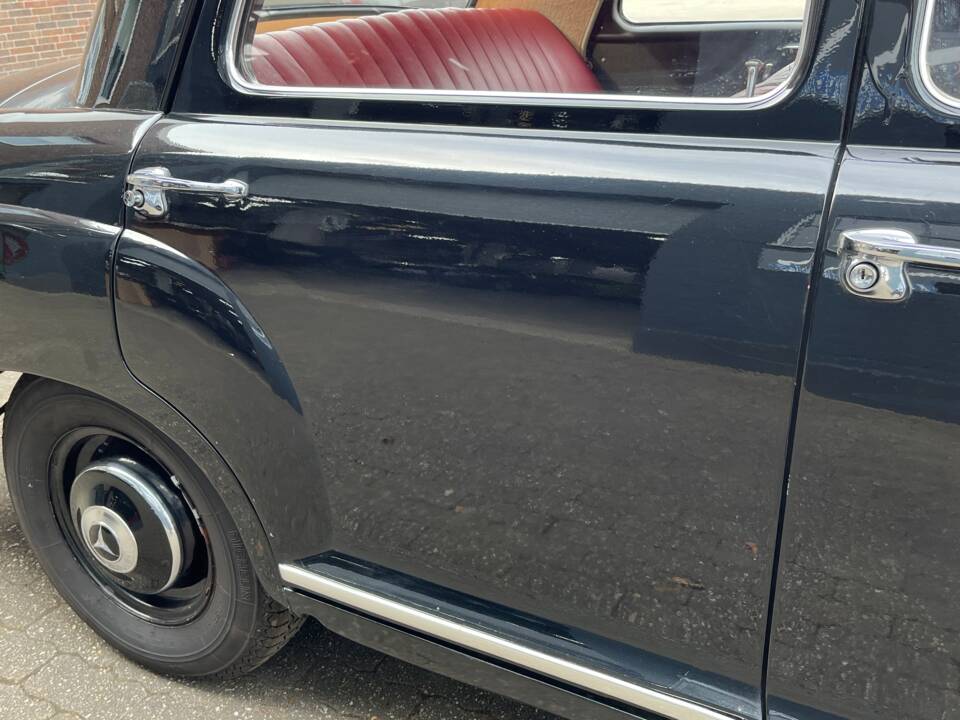 Imagen 48/52 de Mercedes-Benz 180 (1954)