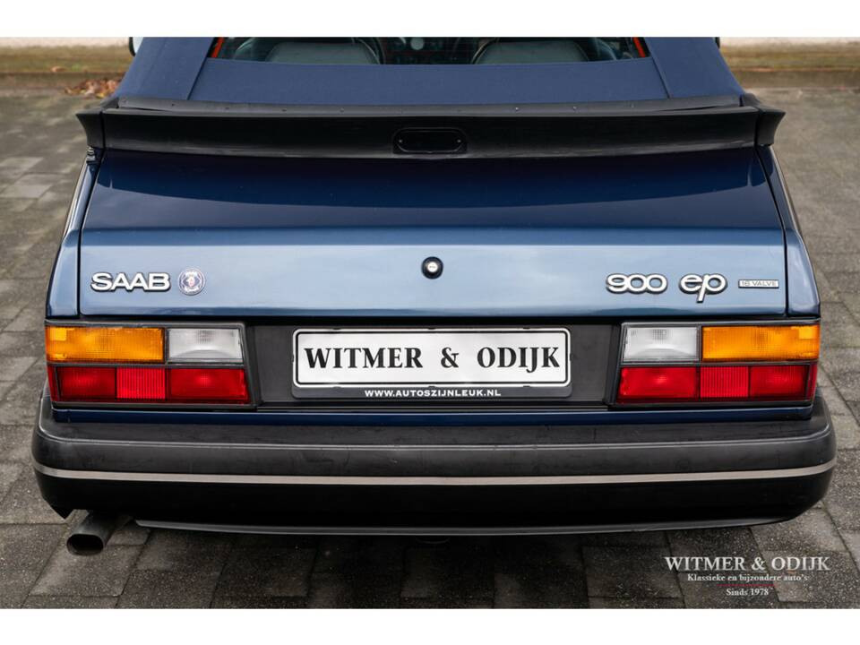Image 15/32 of Saab 900 Turbo (1992)