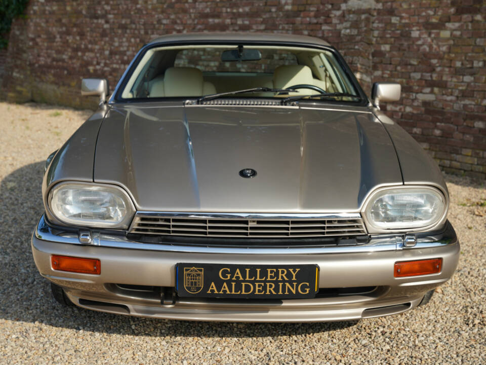 Afbeelding 26/50 van Jaguar XJS 4.0 (1995)