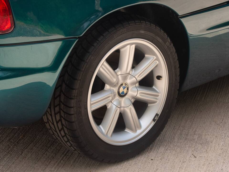 Bild 35/50 von BMW Z1 Roadster (1991)