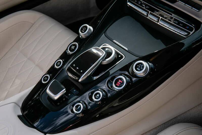 Image 26/50 of Mercedes-AMG GT-C Roadster (2017)