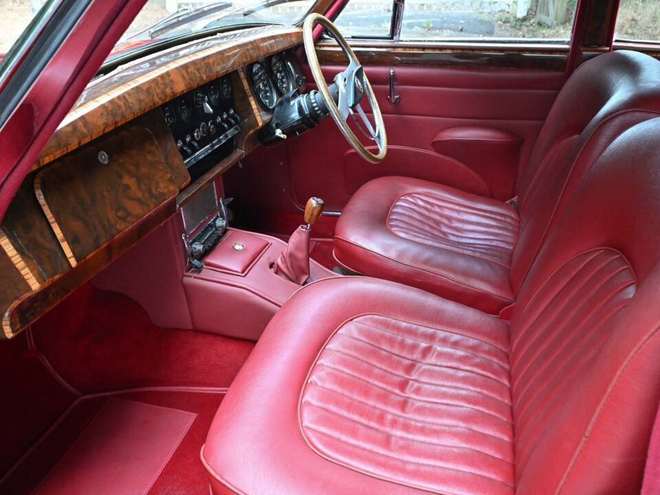 Bild 42/50 von Jaguar Mk II 2.4 (1961)