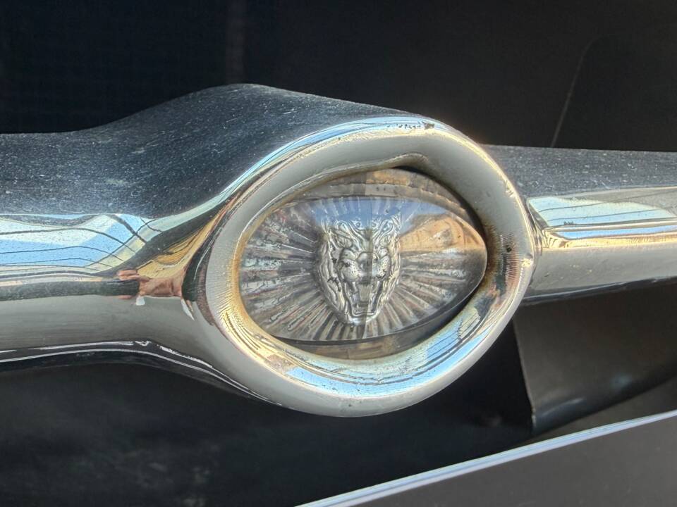 Image 19/81 de Jaguar Type E (2+2) (1969)