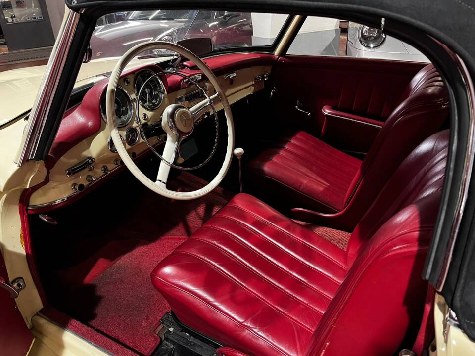 Image 7/58 of Mercedes-Benz 190 SL (1955)